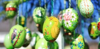 Pasqua nel mondo, le tradizioni e le usanze pasquali più bizzarre del pianeta.