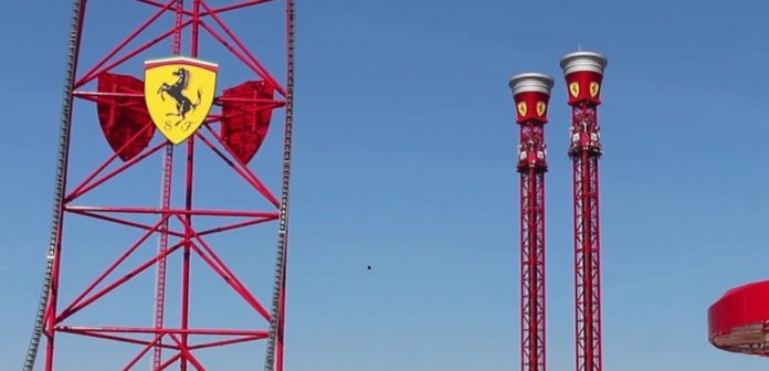 Attrazioni Ferrari Land Thrill Towers Torre di caduta libera