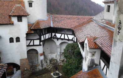 il castello di bran, il chiostro