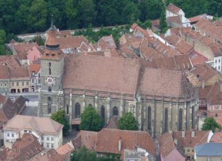 Romania guida tuistica online chiesa nera brasov