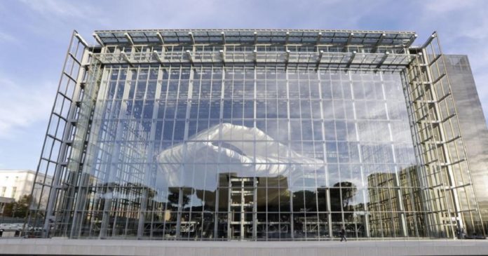 nuvola nuvola fuksas 100tour