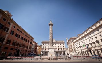 Piazza Colonna